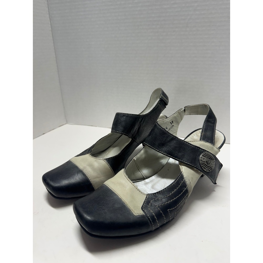Fidji Black Cream Leather Colorblock Slingback Mary Jane Heels Size 38 7.5